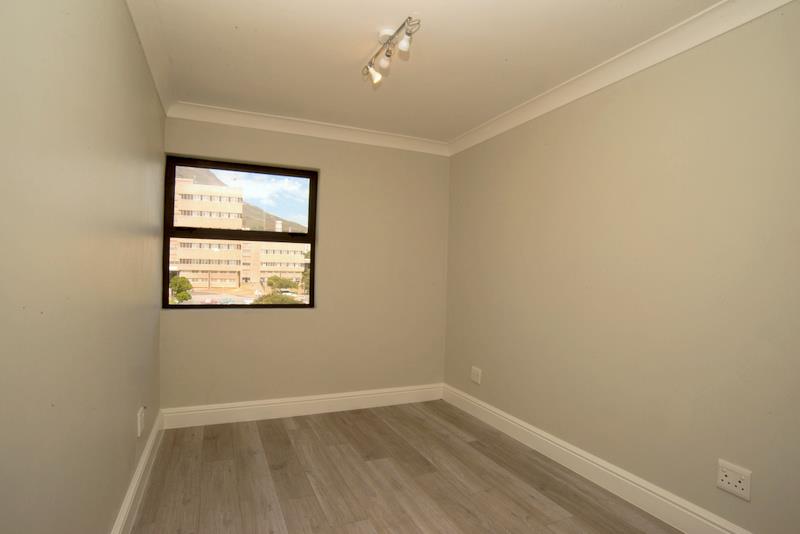 3 Bedroom Property for Sale in Observatory Western Cape